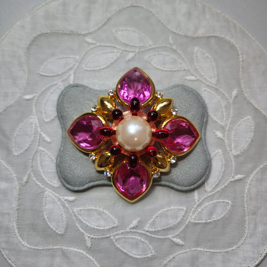 Brooch - Joan Rivers Pearl and Pink Crystals Flower Brooch