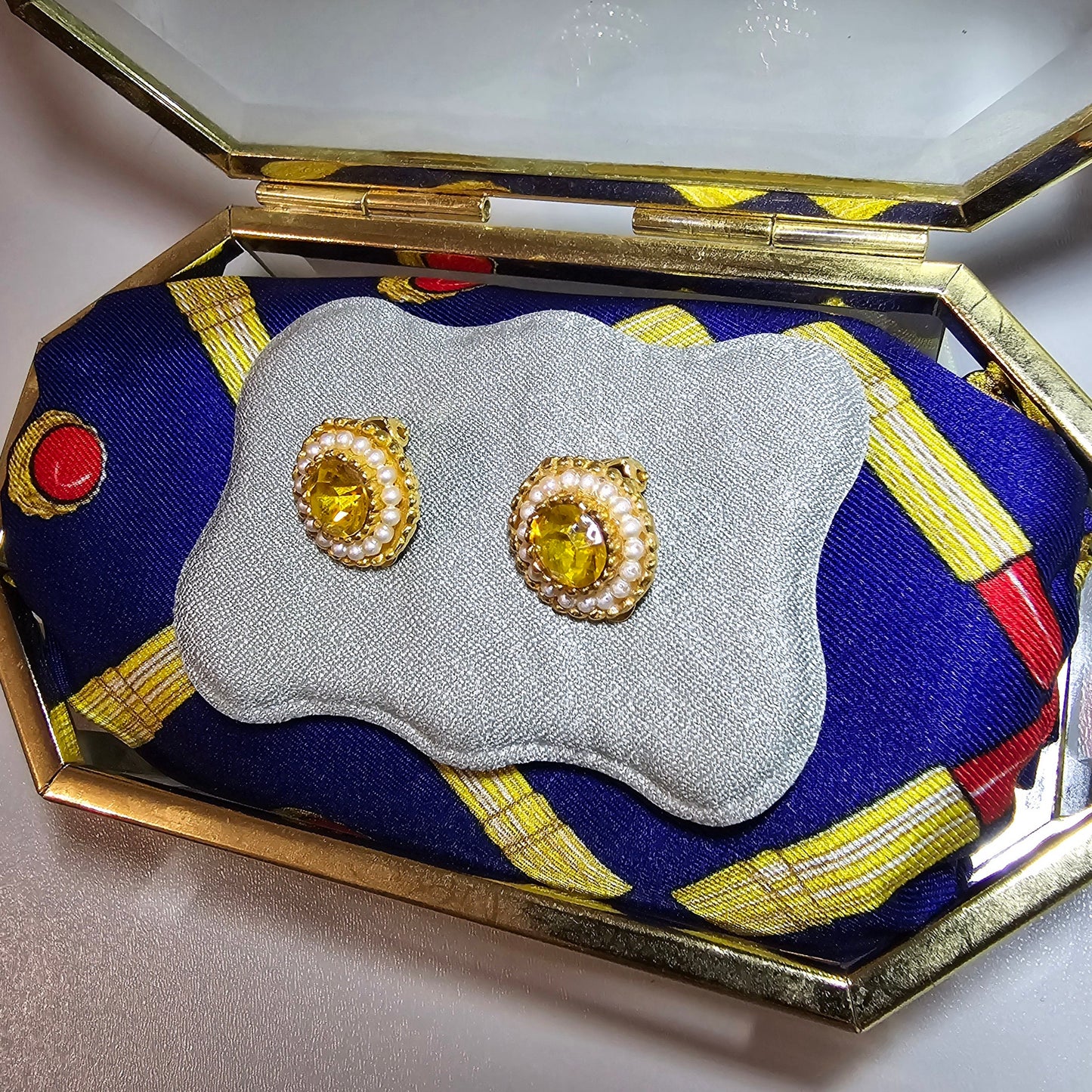 Clip on - Round Yellow Crystal Seed Pearl Clip On Earrings