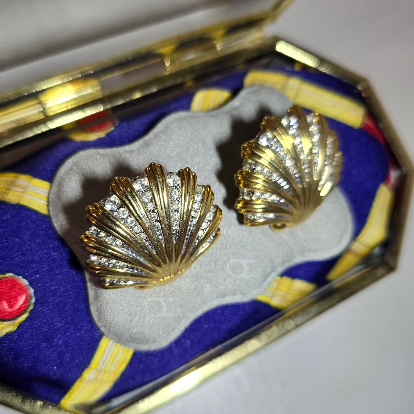 Posts - Gold Crystal Shell Stud Earrings