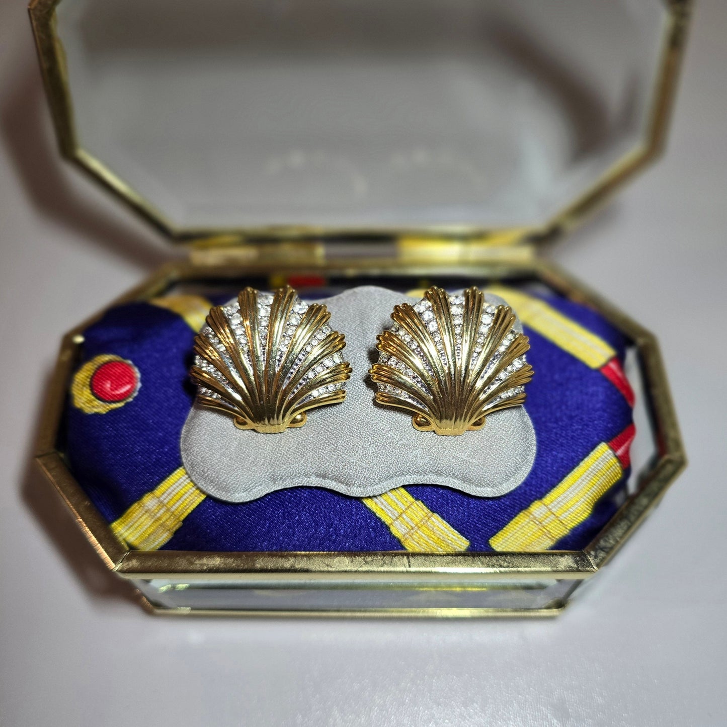 Posts - Gold Crystal Shell Stud Earrings