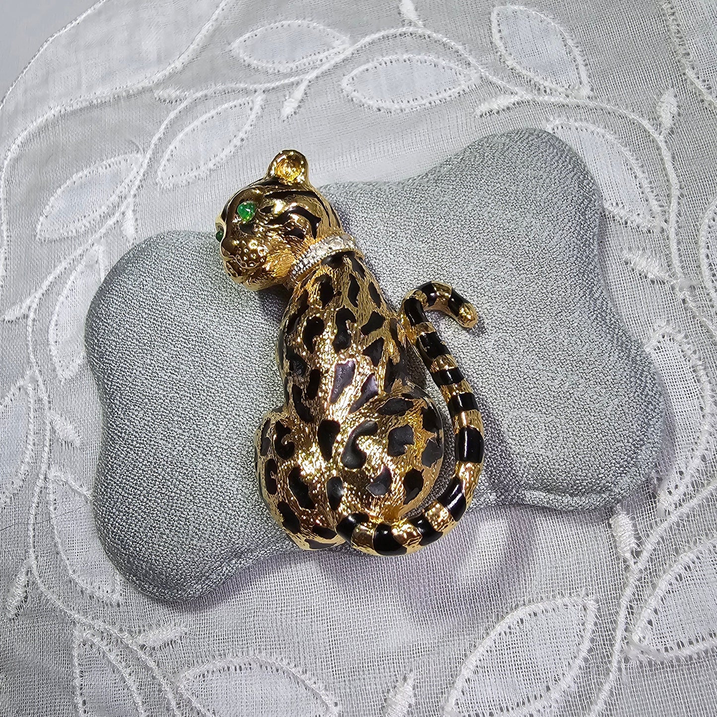 Brooch - D&#39;Orlan Green Eyed Leopard Brooch