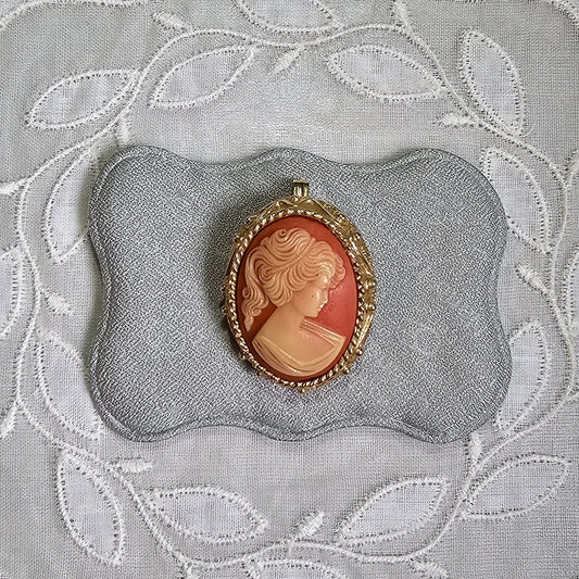 Pendant/Brooch - Sarah Coventry Orange Cameo Brooch