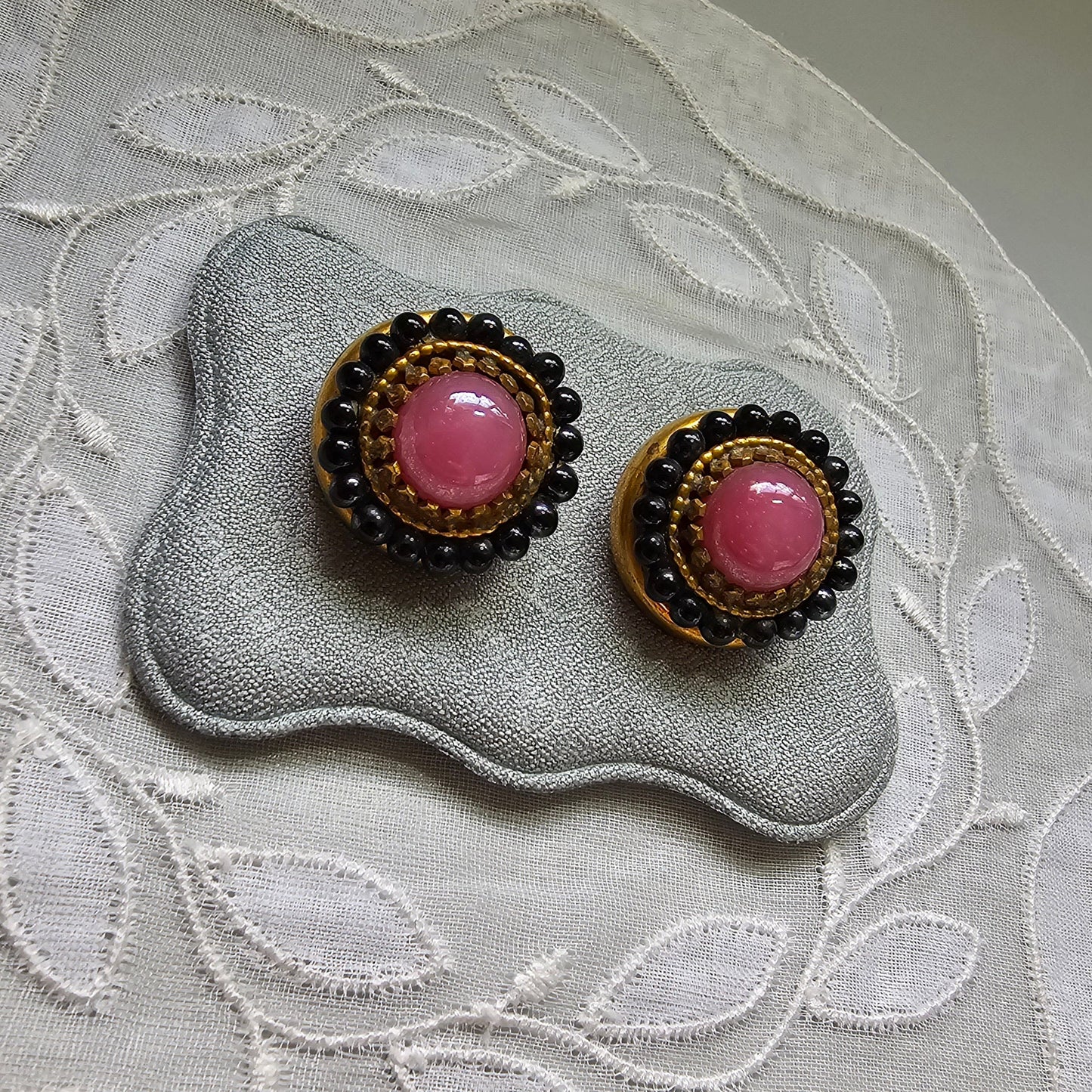 Clip on - Pink and Black Glass Round Clip on Earrings