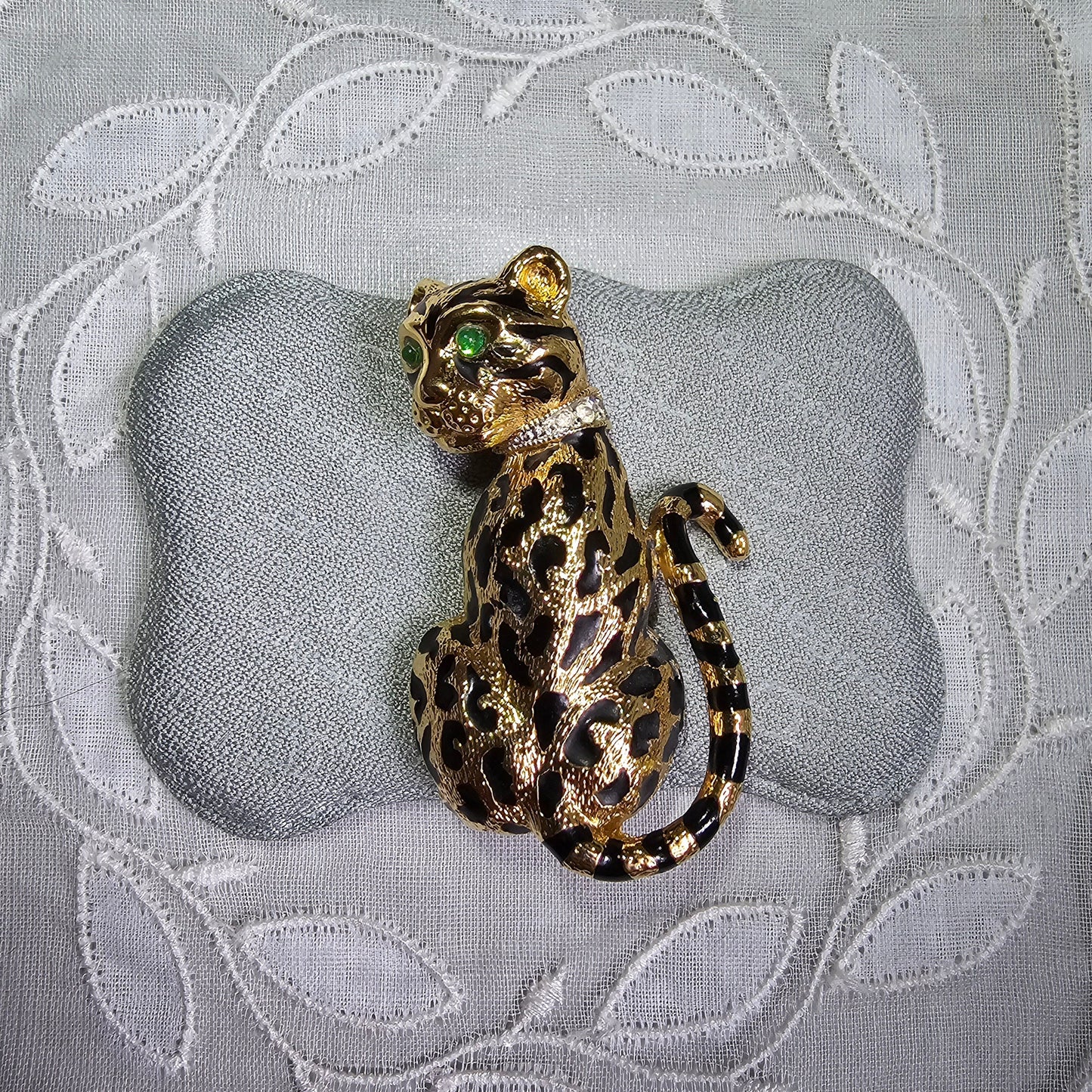 Brooch - D&#39;Orlan Green Eyed Leopard Brooch