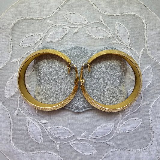 Clip on - Textured Gold Hoop Clip on Earrings