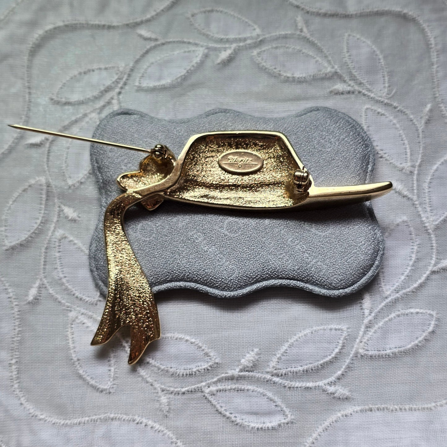 Brooch - Moritz Crystals Bow Hat Brooch