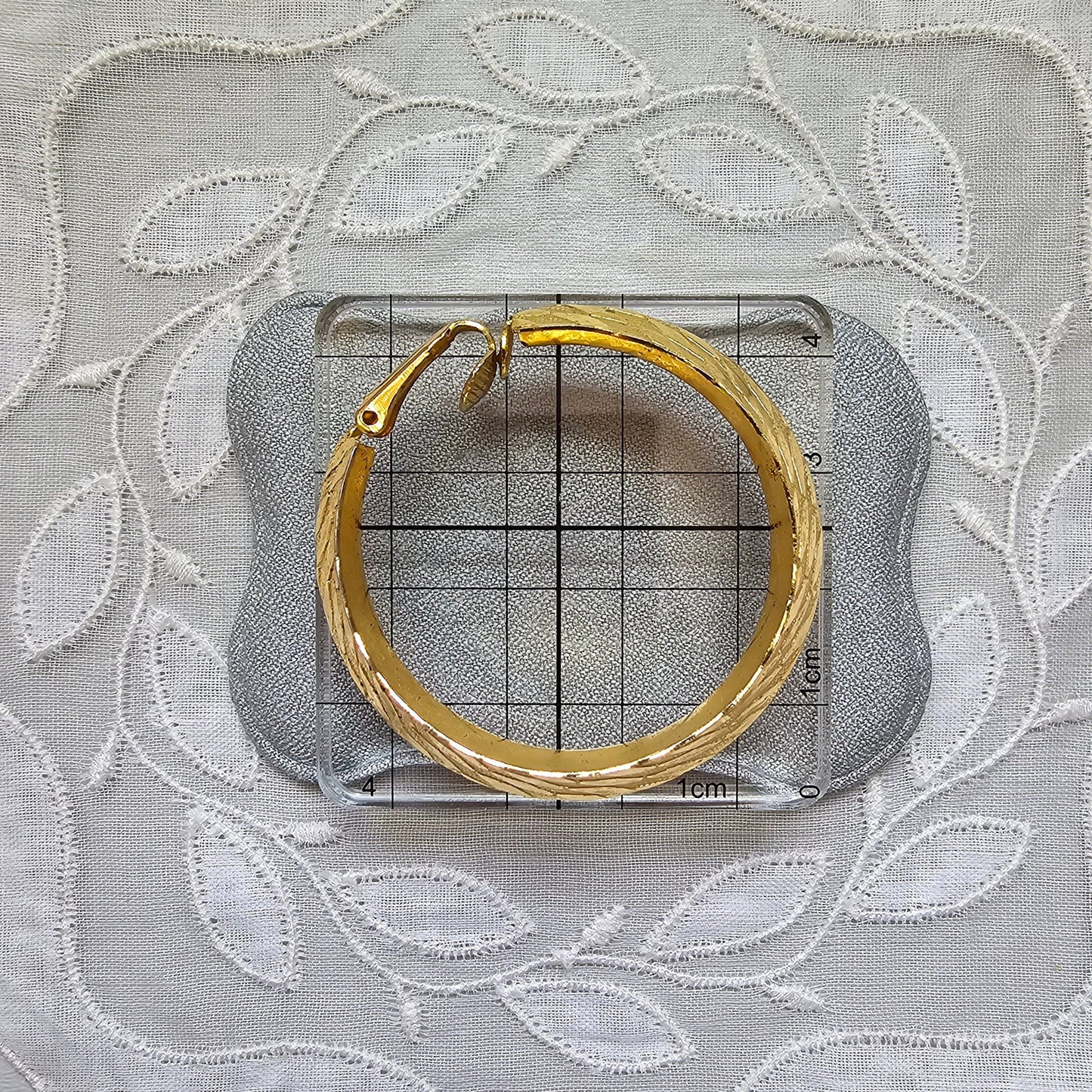 Clip on - Textured Gold Hoop Clip on Earrings