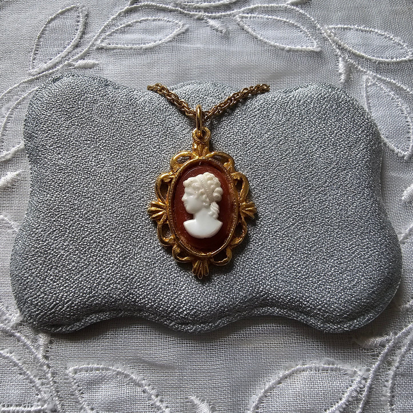 Necklace - Red Acrylic Cameo Pendant Necklace
