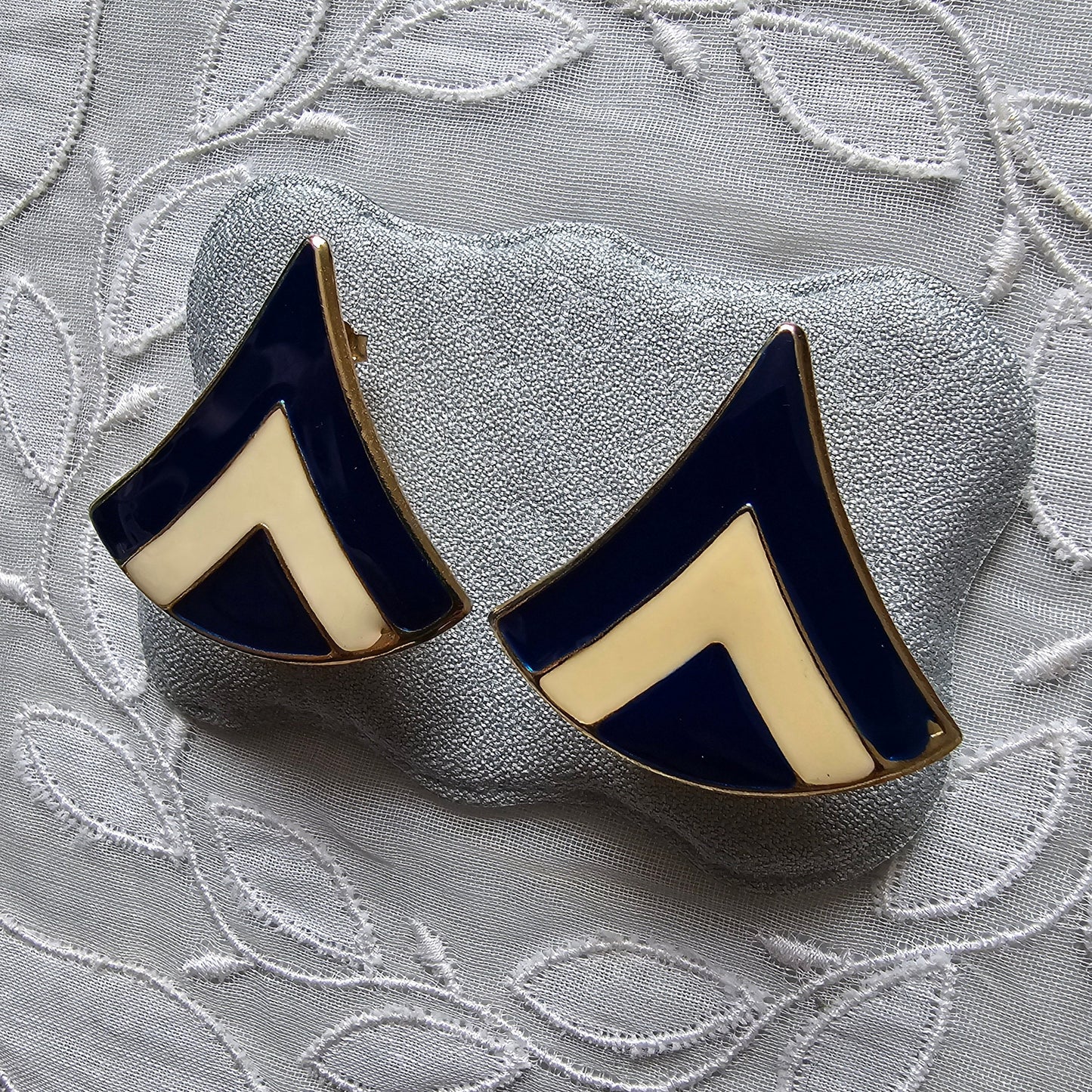 Posts - Cream White and Navy Blue Enamel Earrings