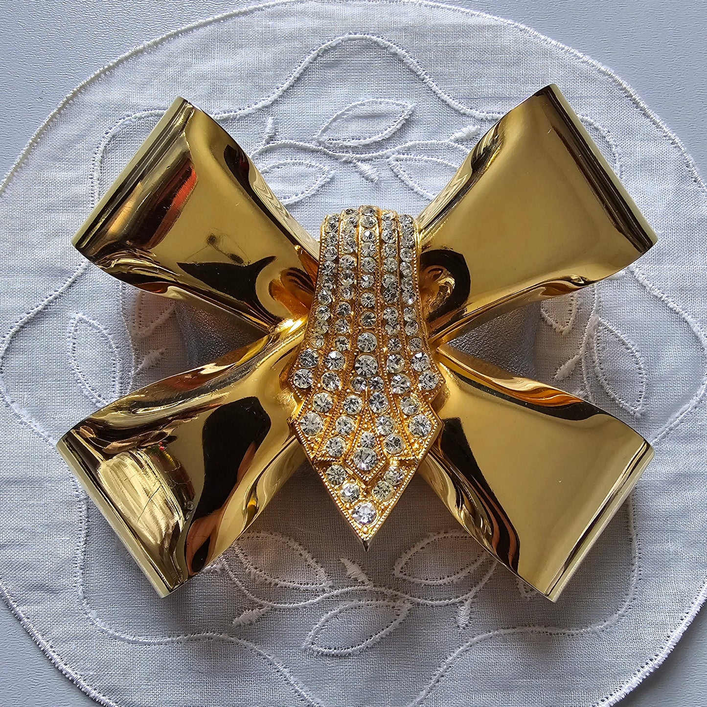 Brooch - Statement Gold Crystal Bow Brooch
