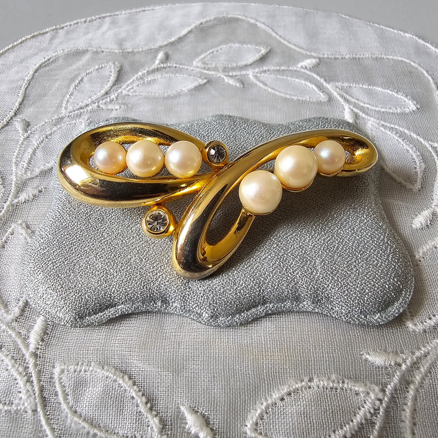 Brooch - Gold Pearl and Crystals Brooch