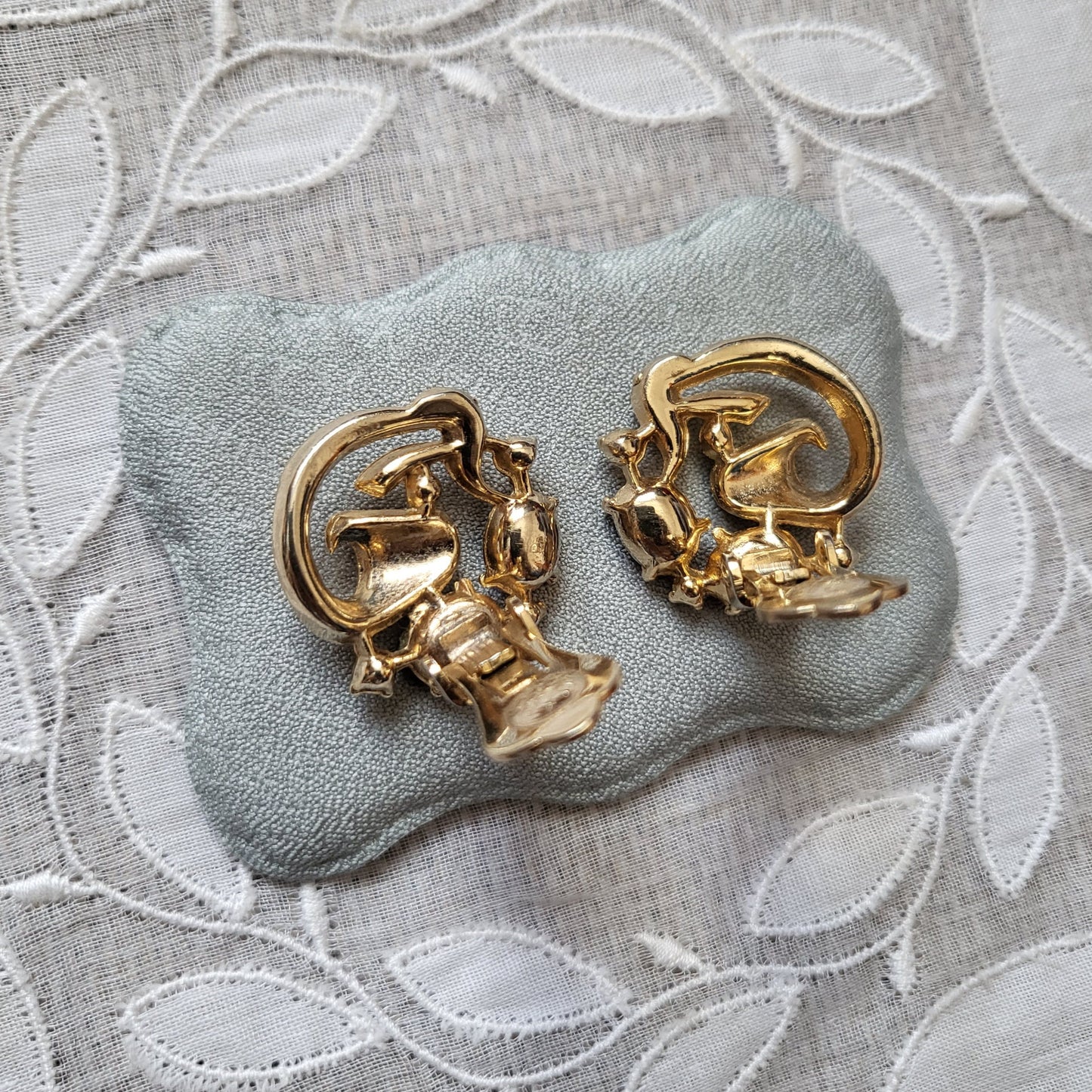 Clip on - Purple and Clear Crystals Ribbon Clip On Earrings