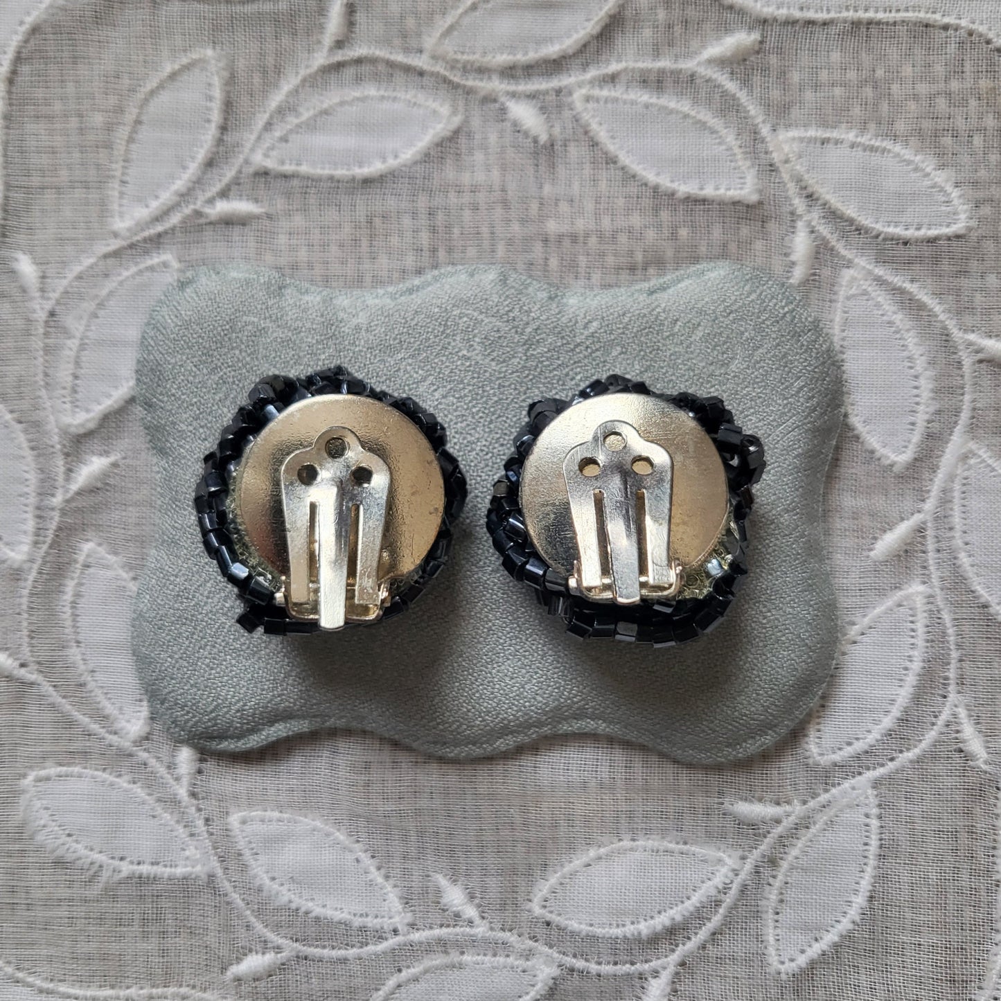 Clip on - Hematite Beads Knot Clip On Earrings