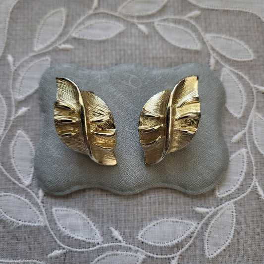 Clip on - Coro Gold Leaf Clip on Earrings