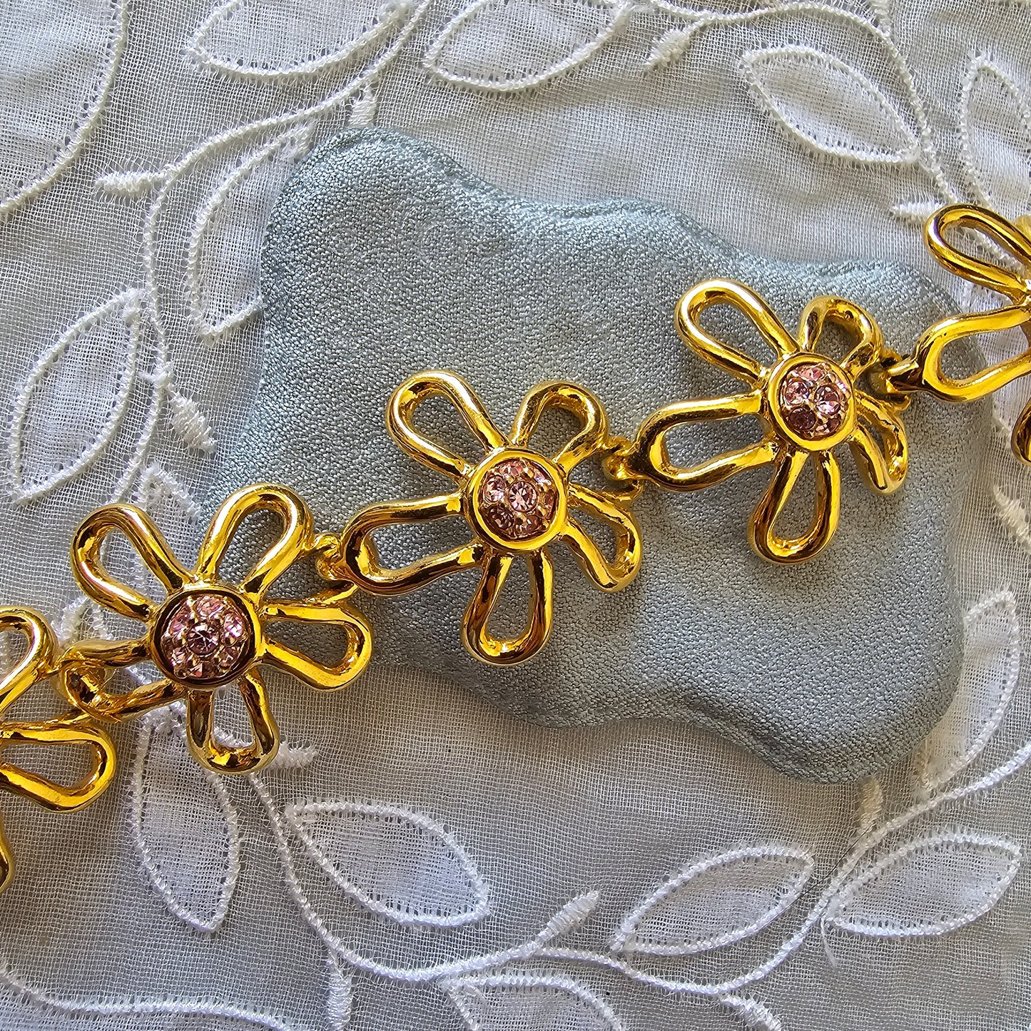 Bracelet - MOD Pink Crystal Flower Link Bracelet