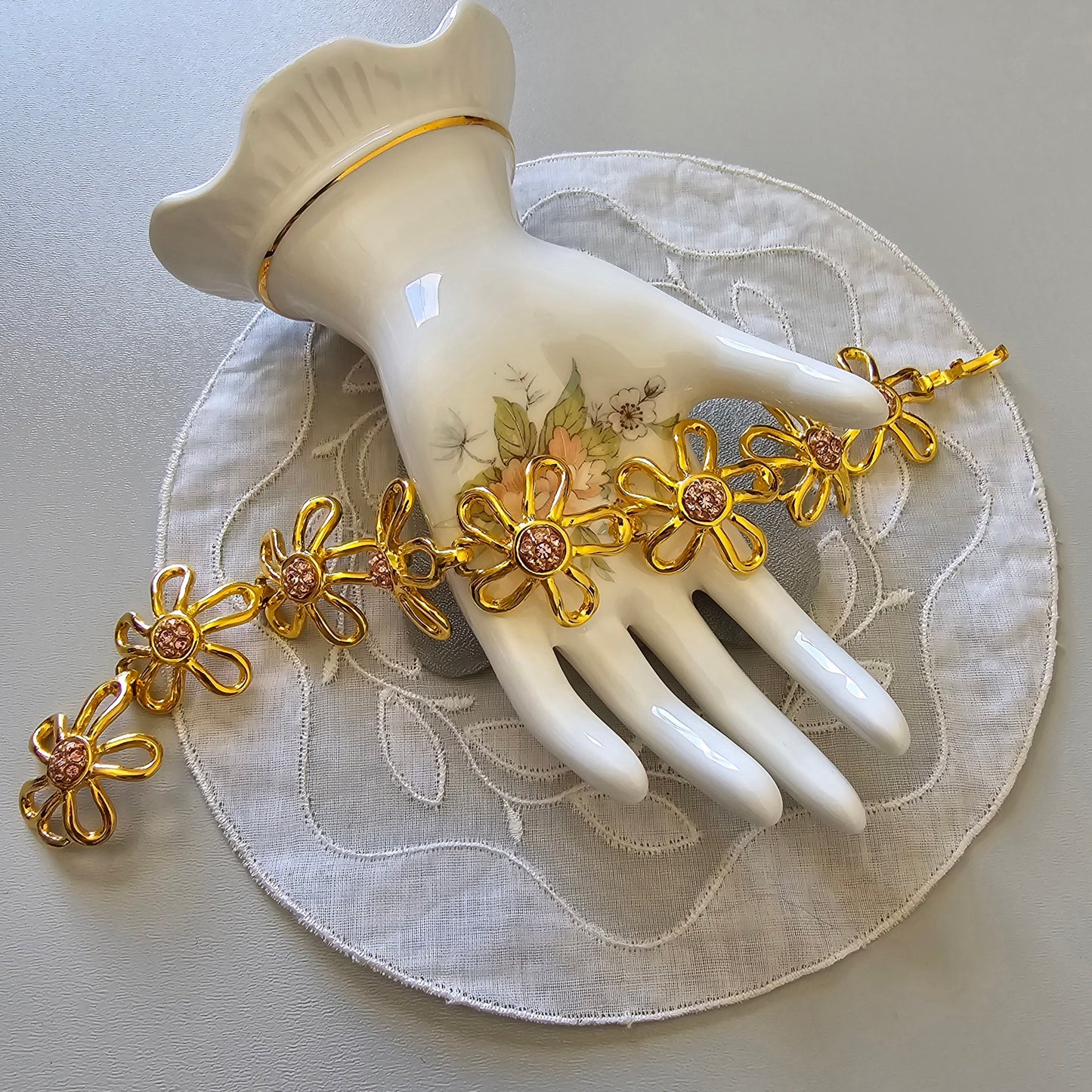 Bracelet - MOD Pink Crystal Flower Link Bracelet