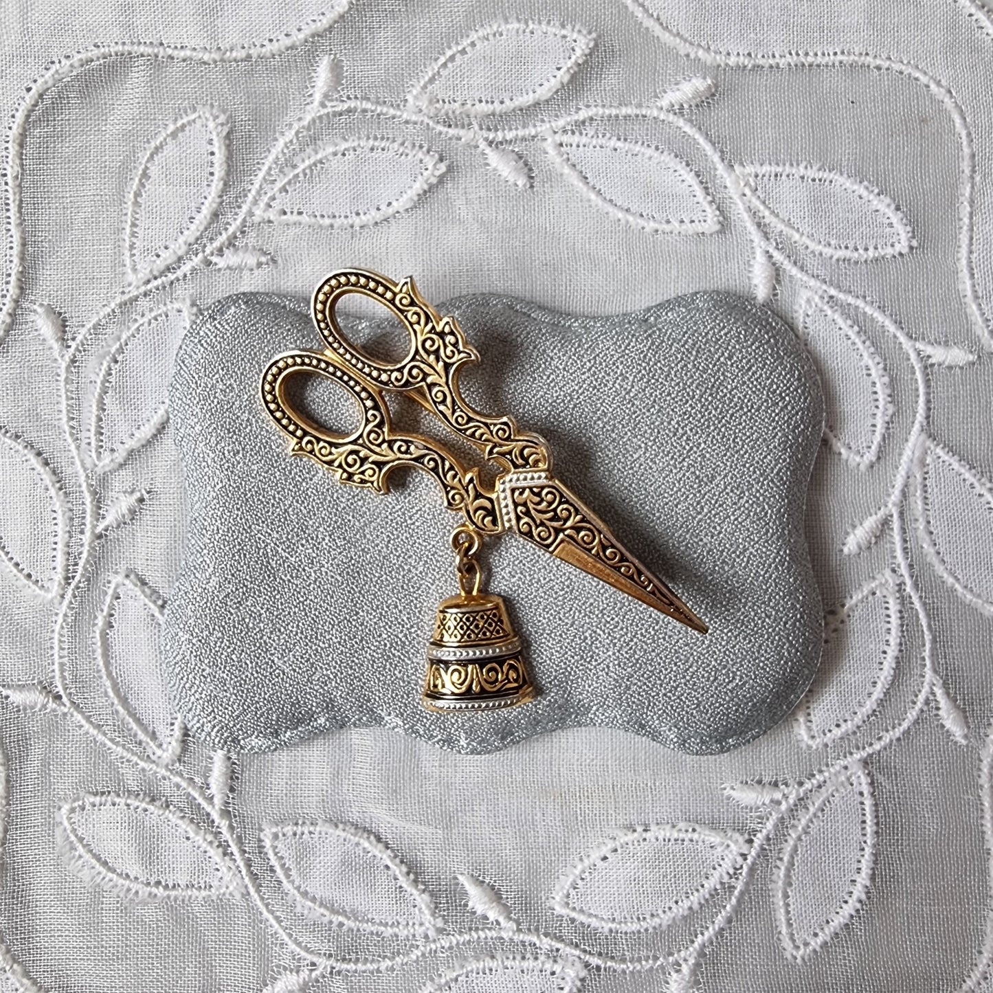 Brooch - Damascene Scissors and Thimble Brooch