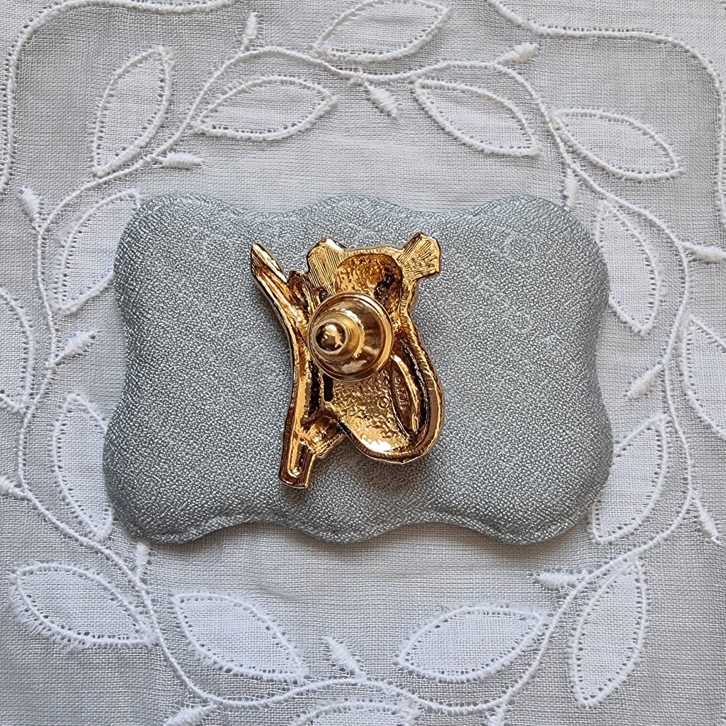 Pin - Avon Pearl Koala Pin Brooch