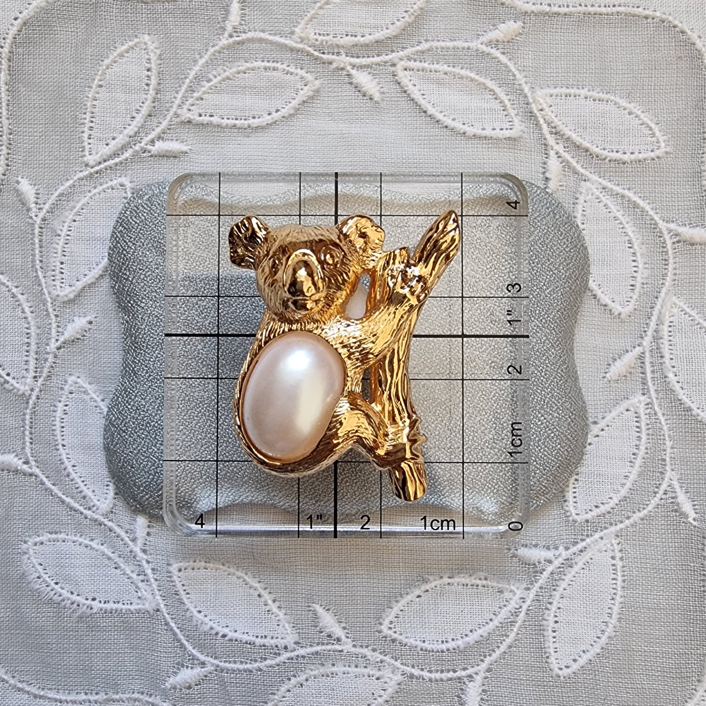 Pin - Avon Pearl Koala Pin Brooch