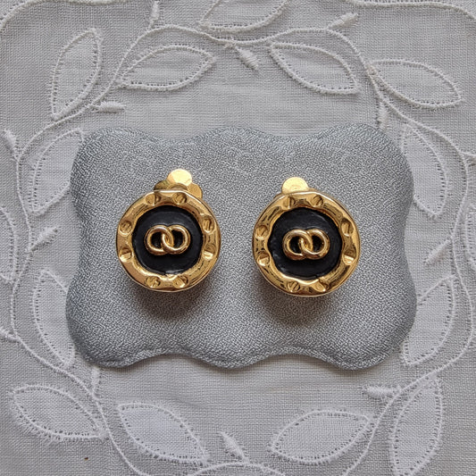 Clip on - Black Enamel Round Clip on Earrings