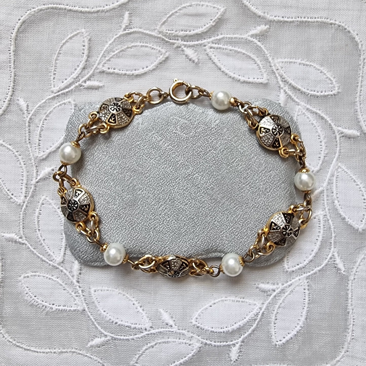 Bracelet - Damascene Pearl Link Bracelet