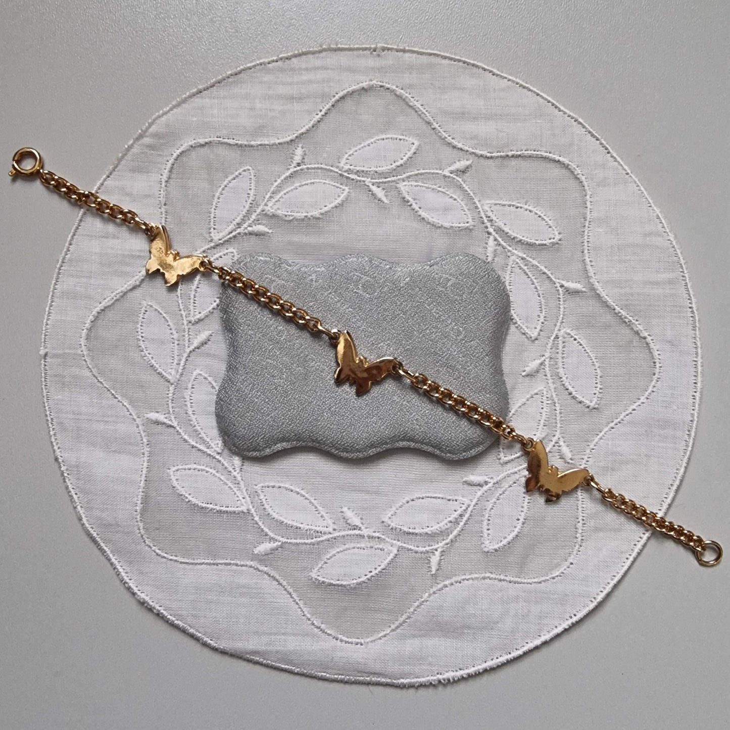 Bracelet - Gold Butterfly Link Curb Chain Bracelet