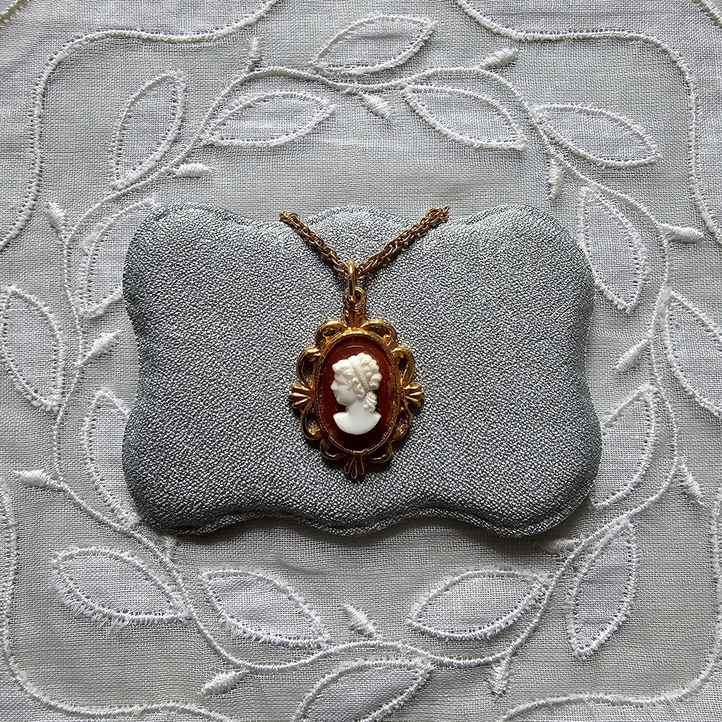 Necklace - Red Acrylic Cameo Pendant Necklace