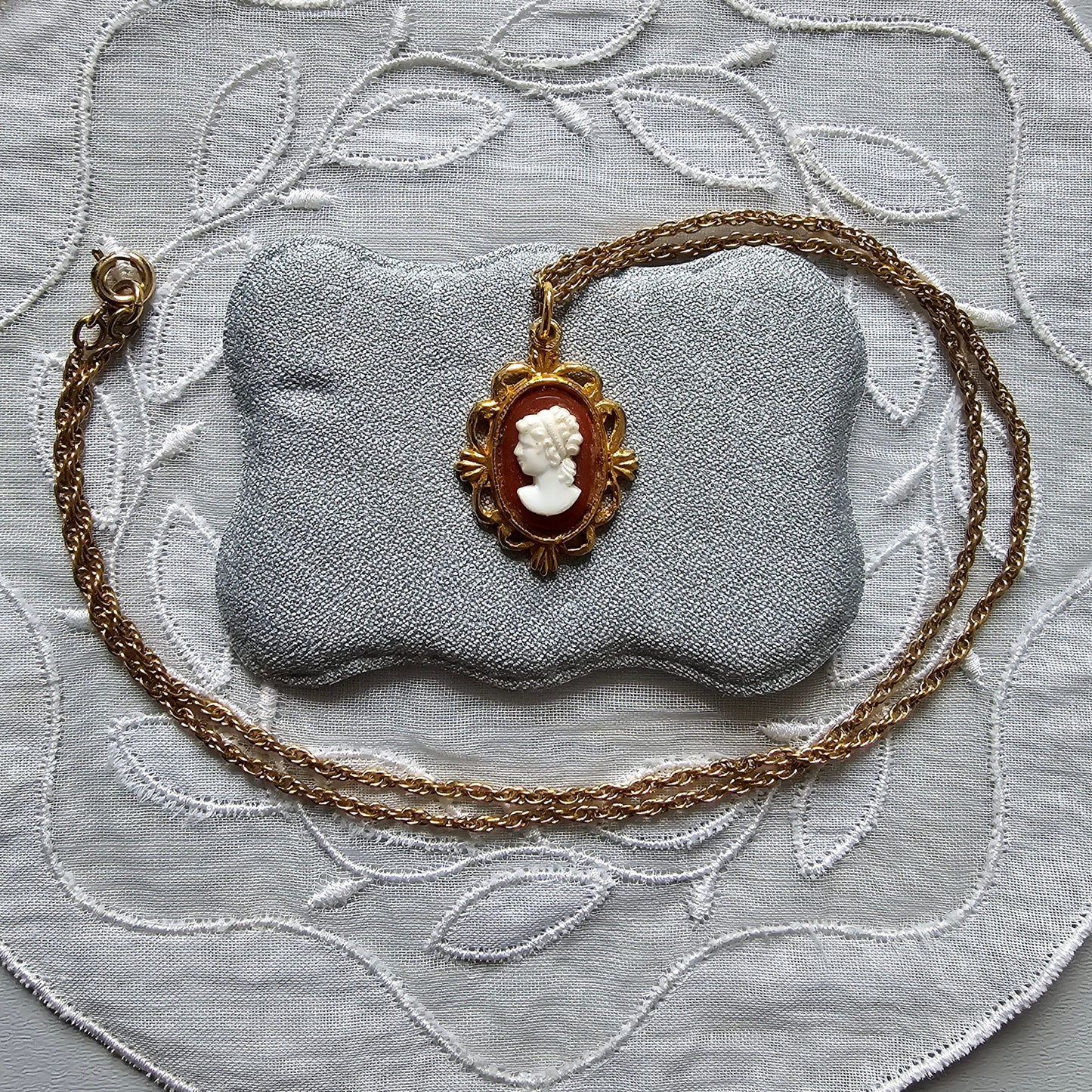 Necklace - Red Acrylic Cameo Pendant Necklace