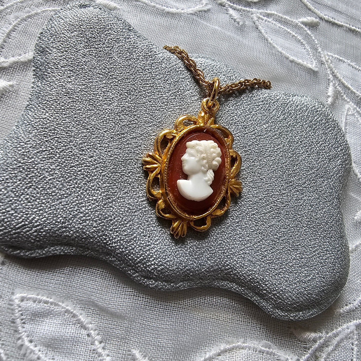Necklace - Red Acrylic Cameo Pendant Necklace