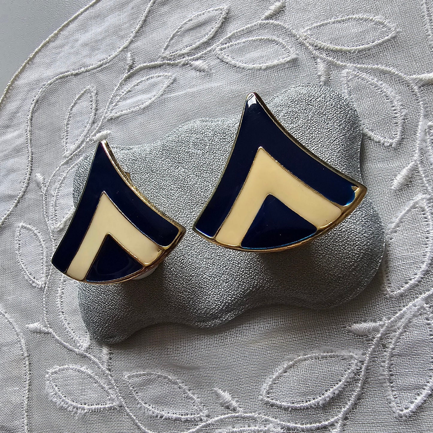 Posts - Cream White and Navy Blue Enamel Earrings