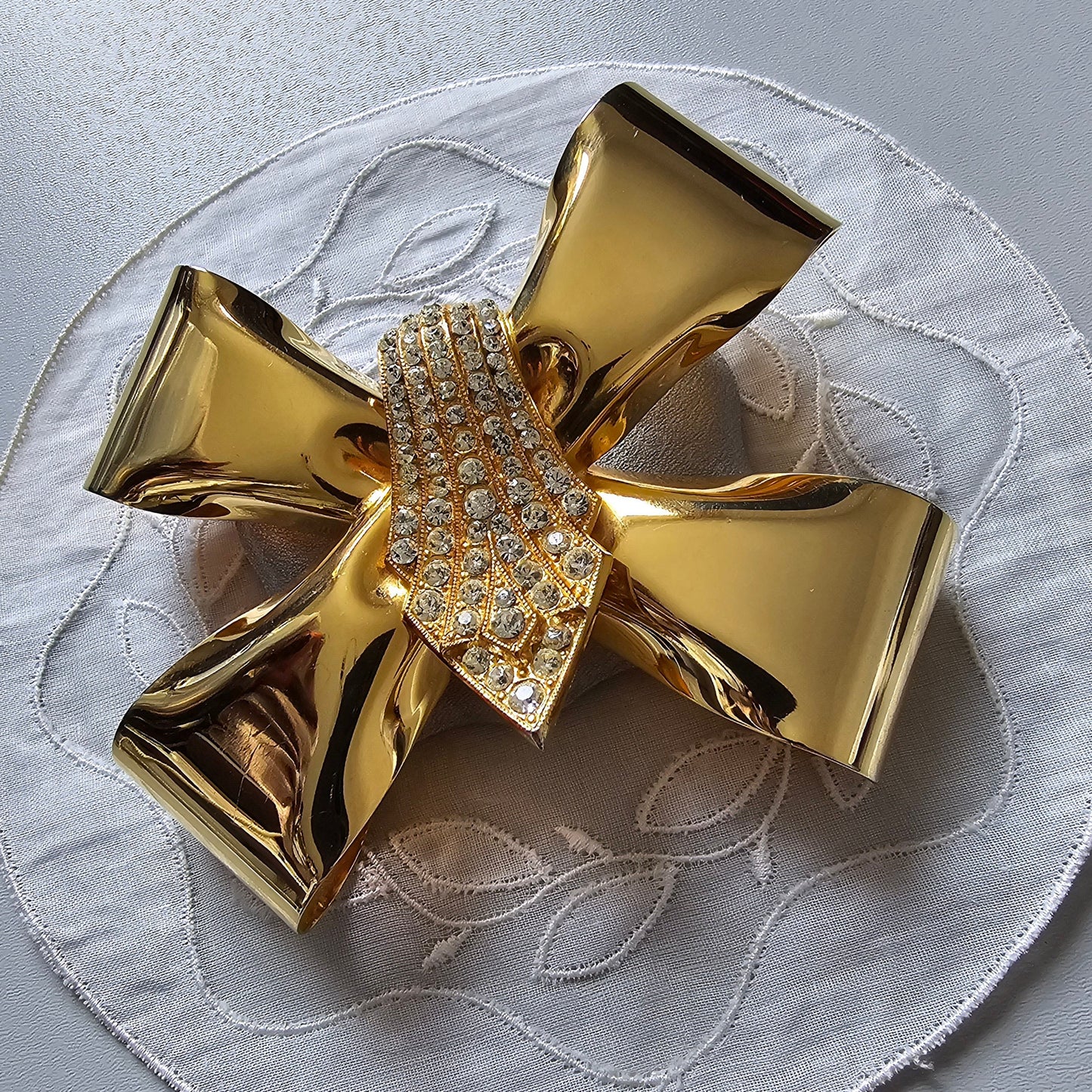 Brooch - Statement Gold Crystal Bow Brooch