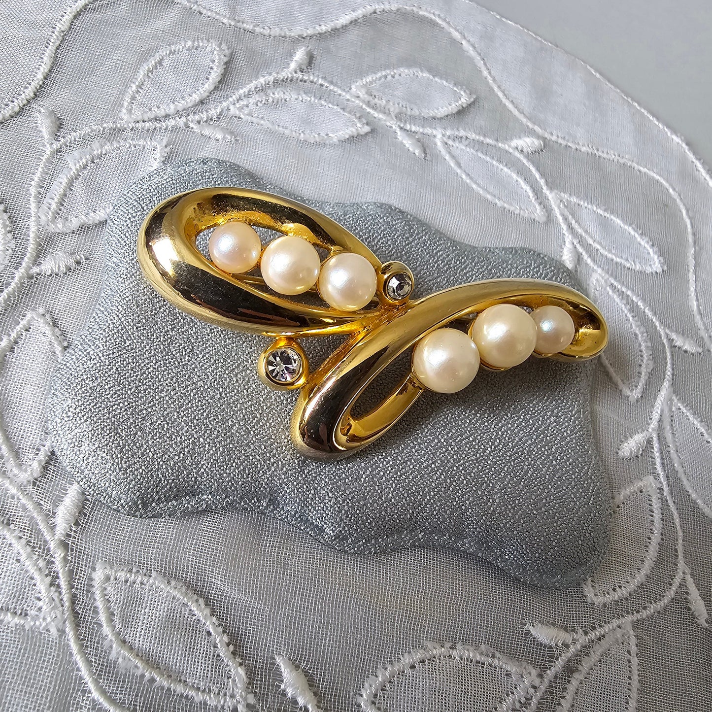 Brooch - Gold Pearl and Crystals Brooch