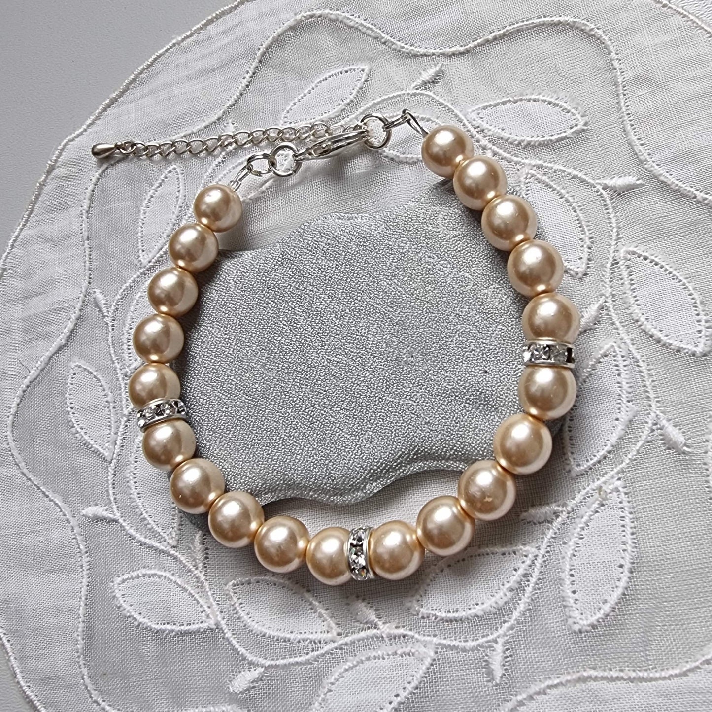 Bracelet - Faux Pearl Beads and Clear Crystals Bracelet