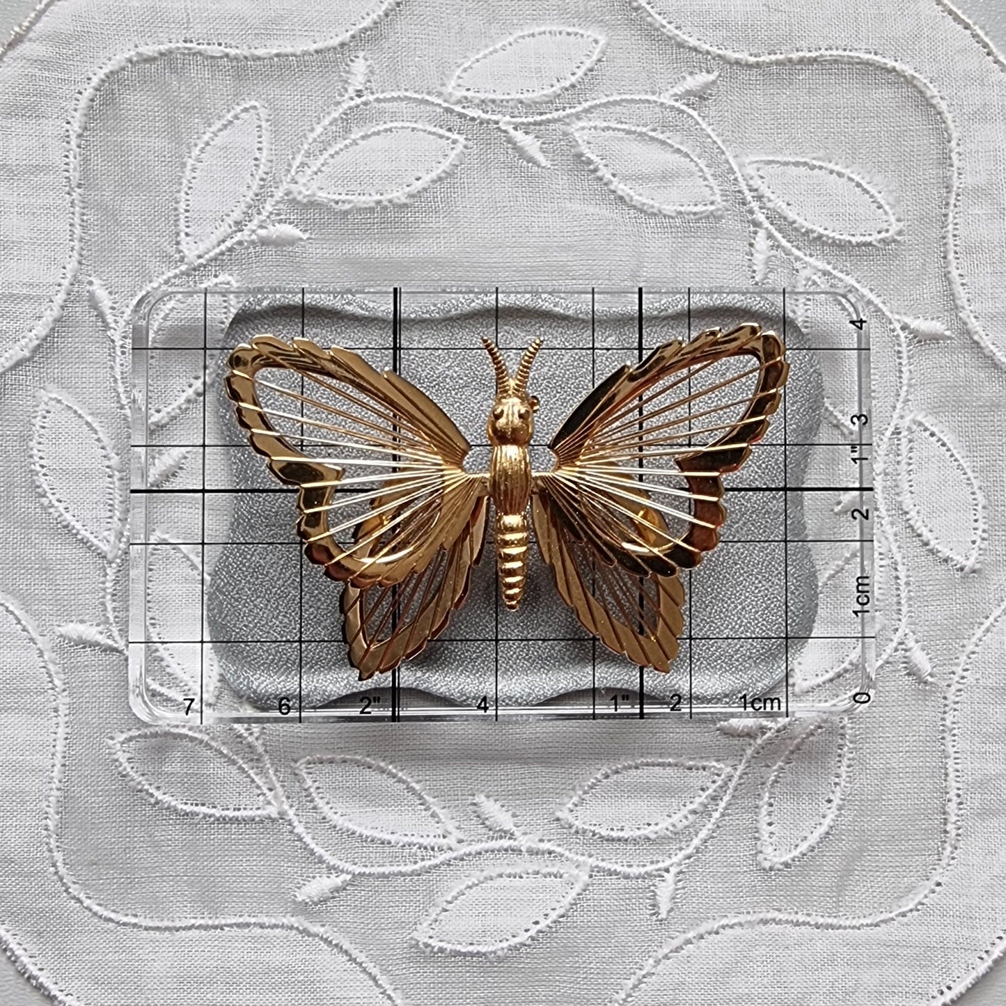 Brooch - Monet Gold Wire Butterfly Brooch