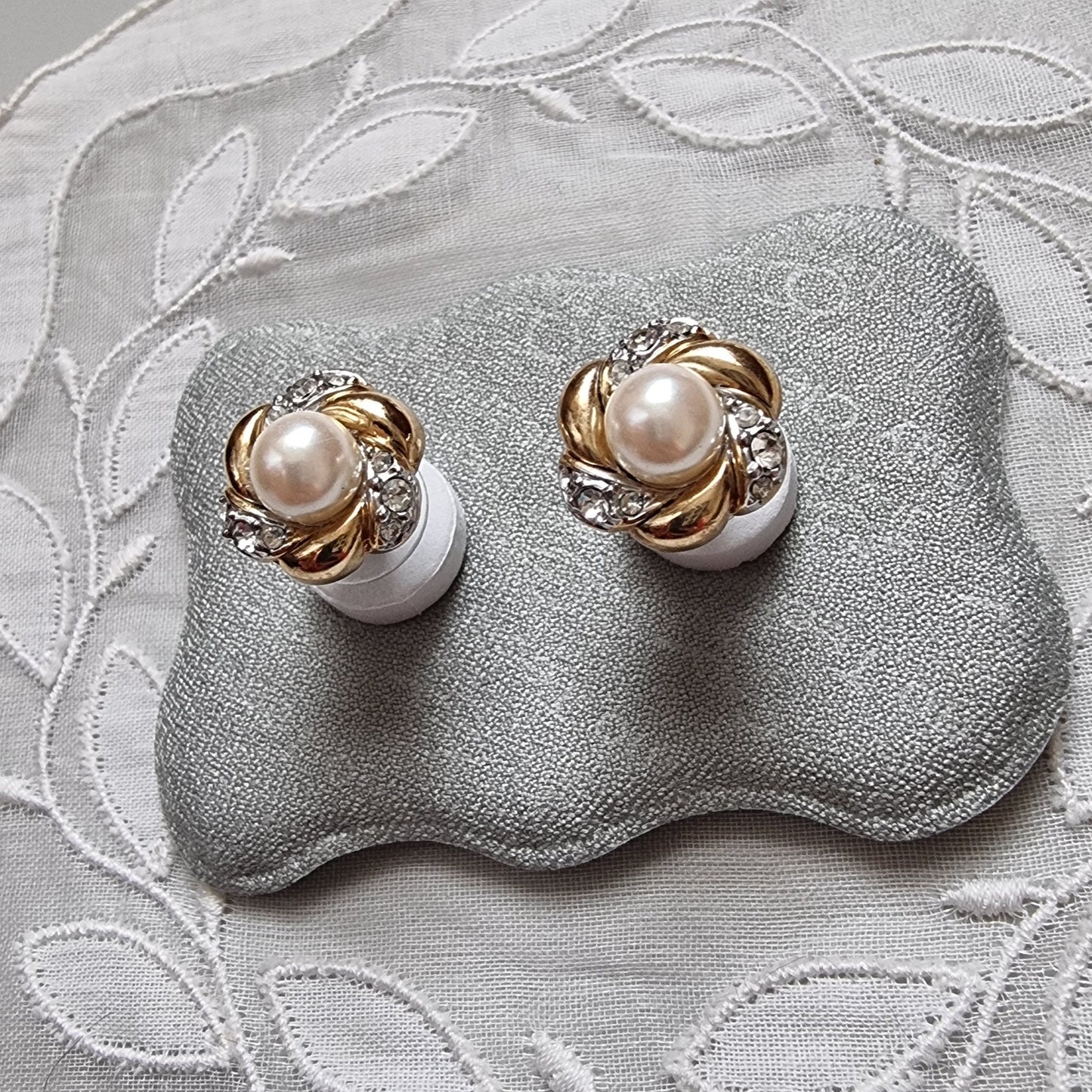 Posts - Gold and Crystals Swirl Pearl Stud Earrings