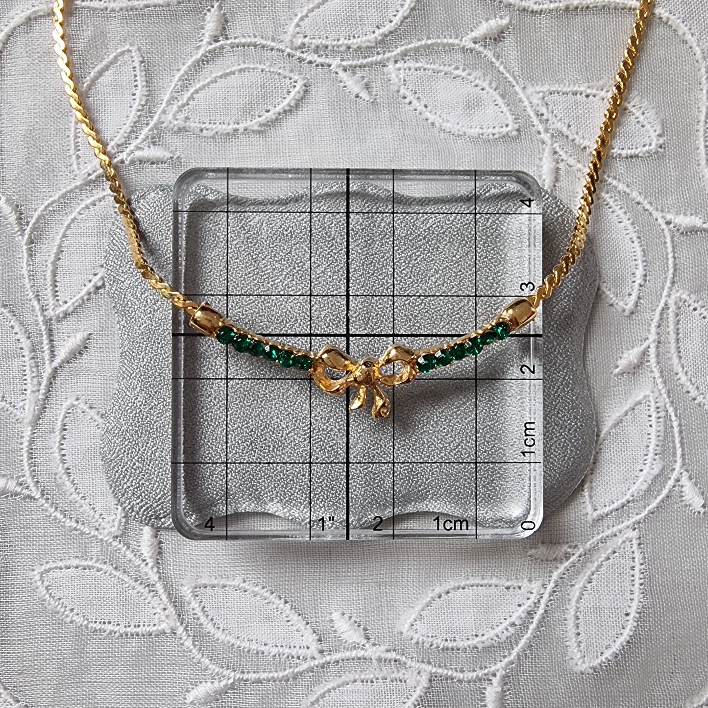 Necklace - Green Crystals Dainty Bow Necklace