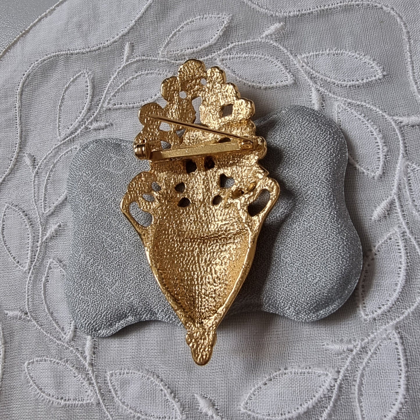 Brooch - Multicoloured Crystal Flower Vase Brooch