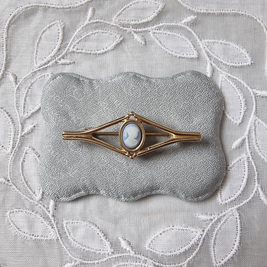 Brooch - Blue Cameo Bar Brooch