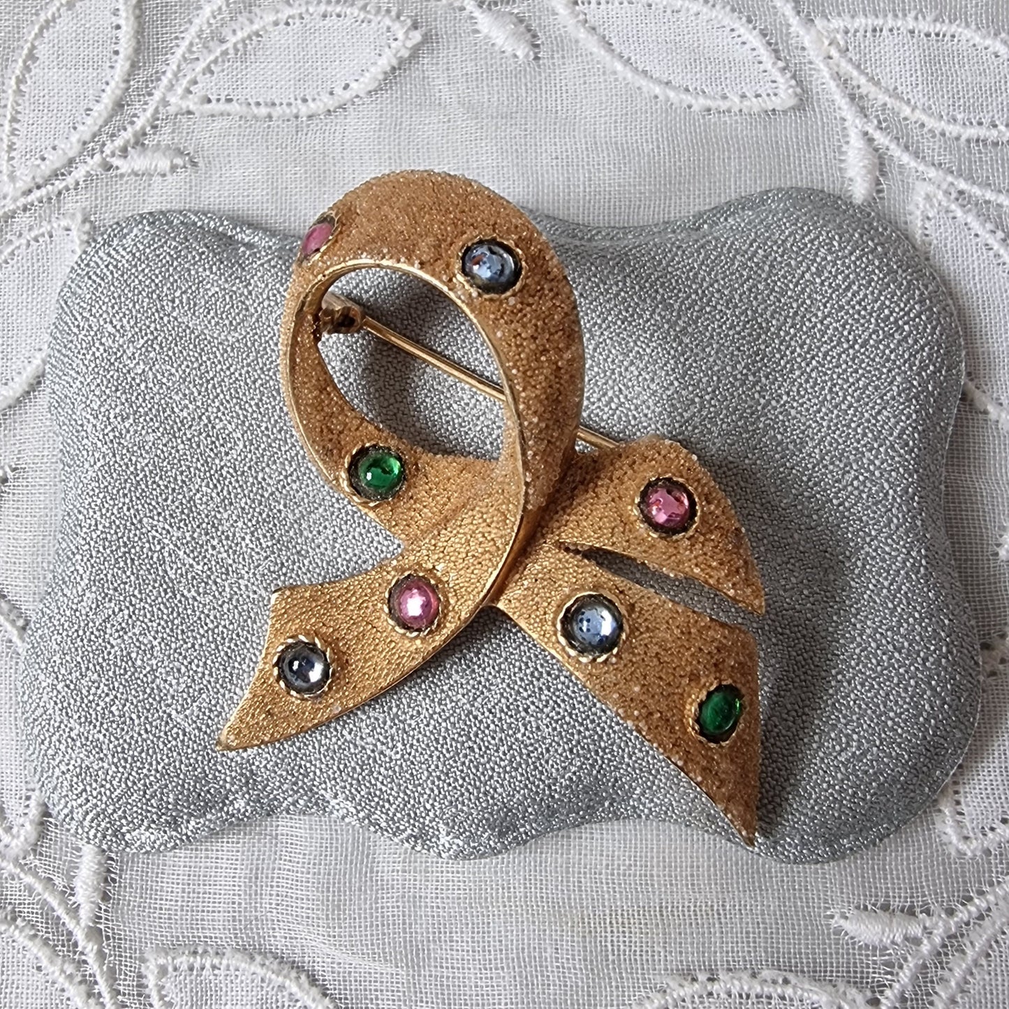Brooch - Multicolour Cabochon Crystals Ribbon Brooch