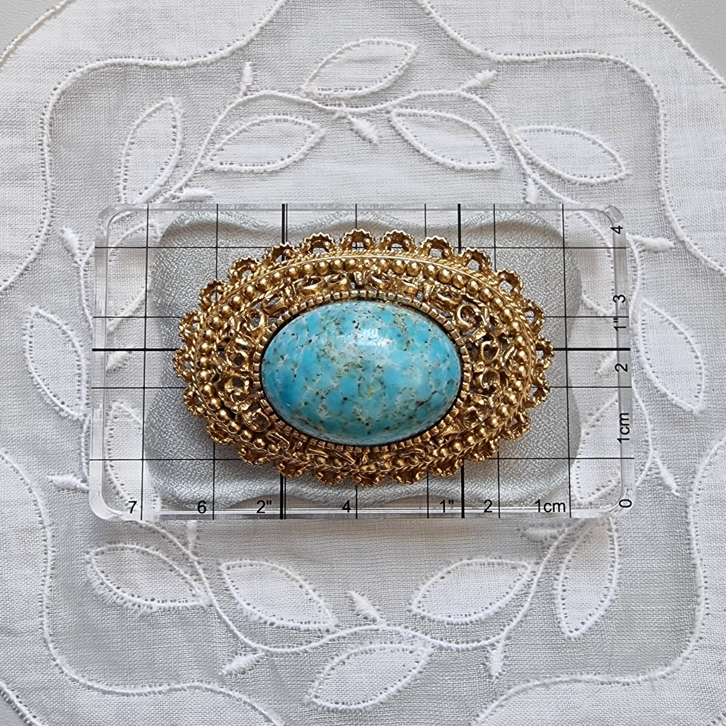 Brooch - Sphinx Gold Filigree Oval Turquoise Brooch