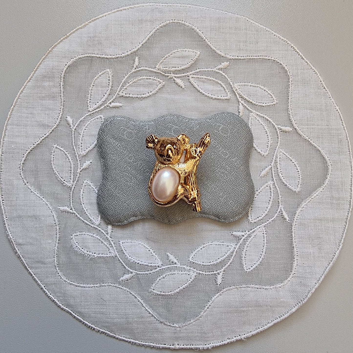Pin - Avon Pearl Koala Pin Brooch