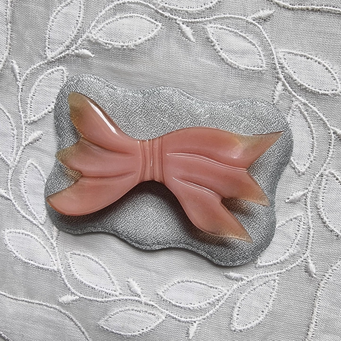 Brooch - Light Brown Old Plastic Bow Brooch