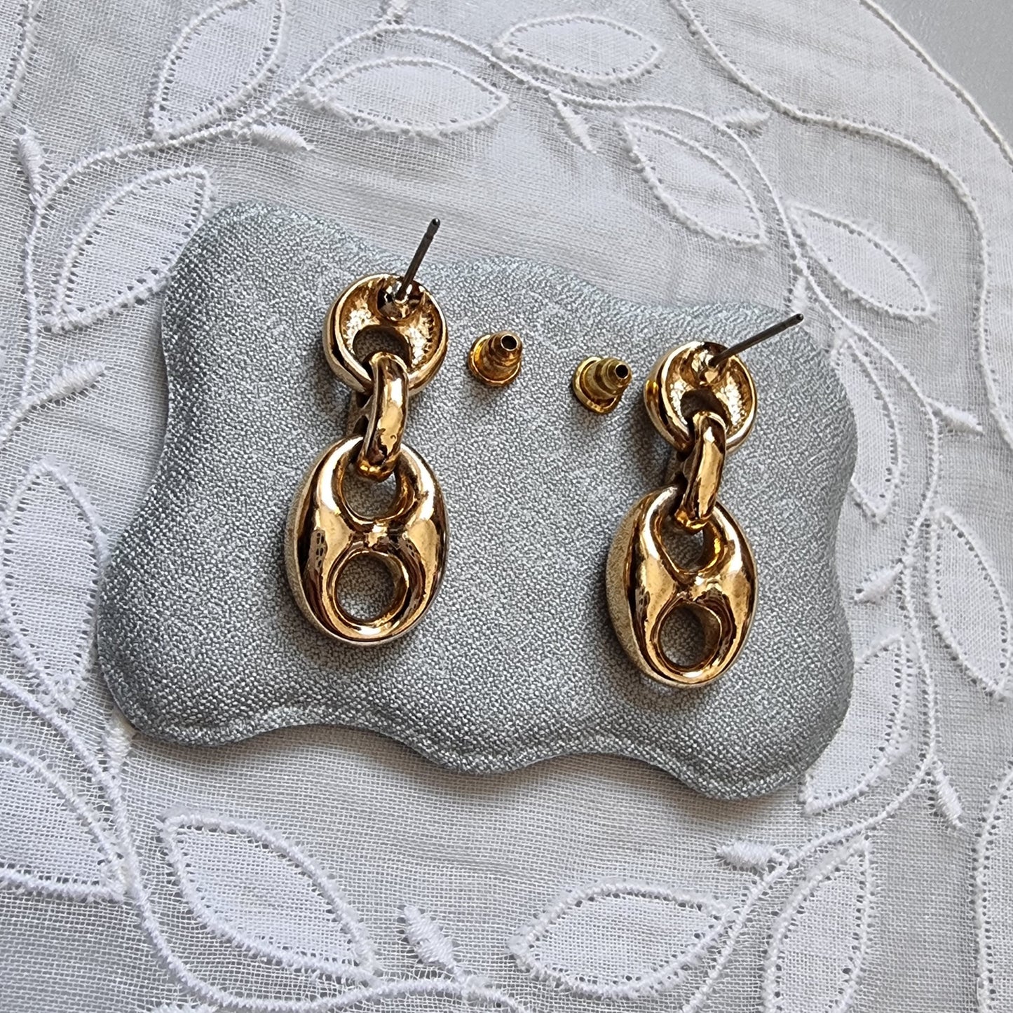 Posts - Gold Chain Link Drop Earrings