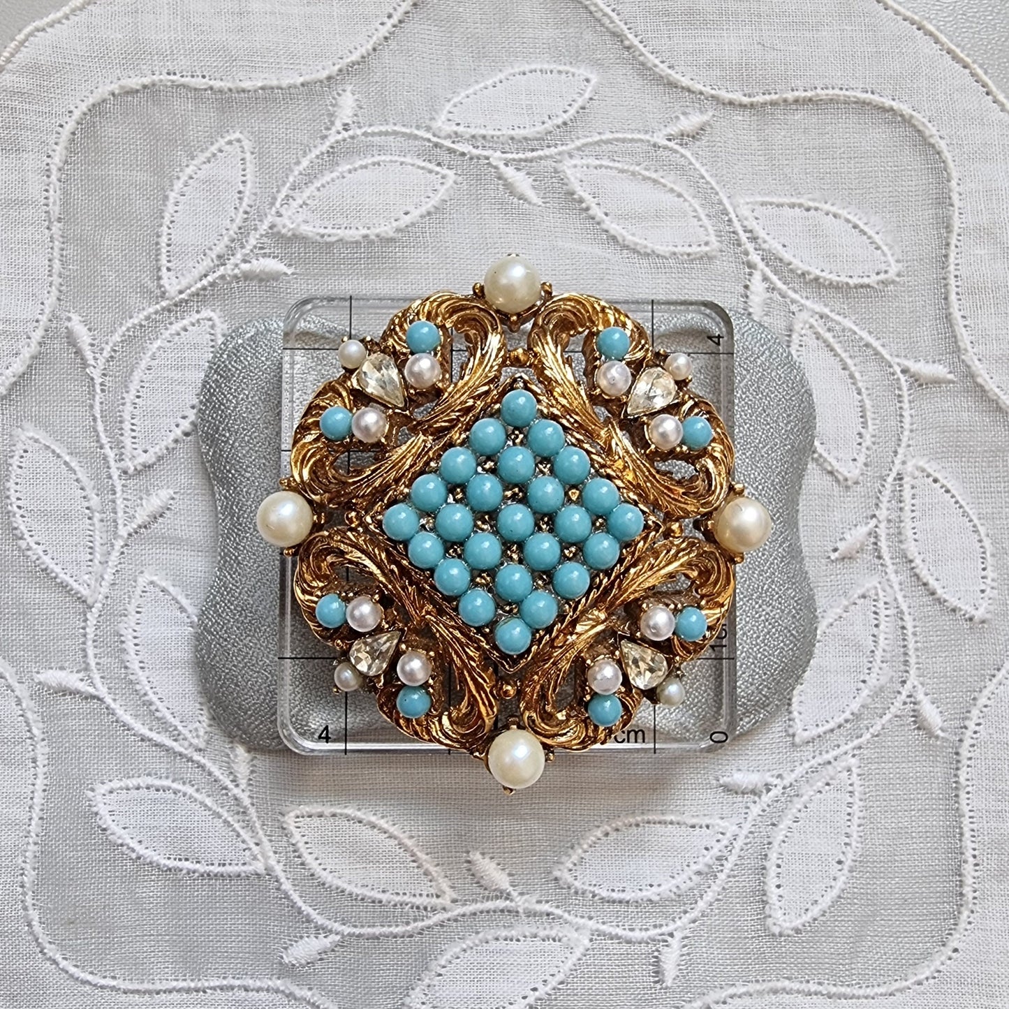 Brooch - Art Faux Pearls and Turquoise Brooch