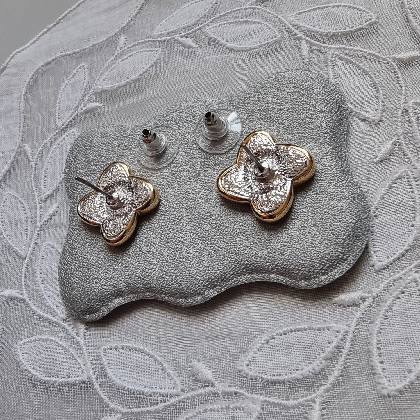 Posts - Gold Crystal Swirl Stud Earrings