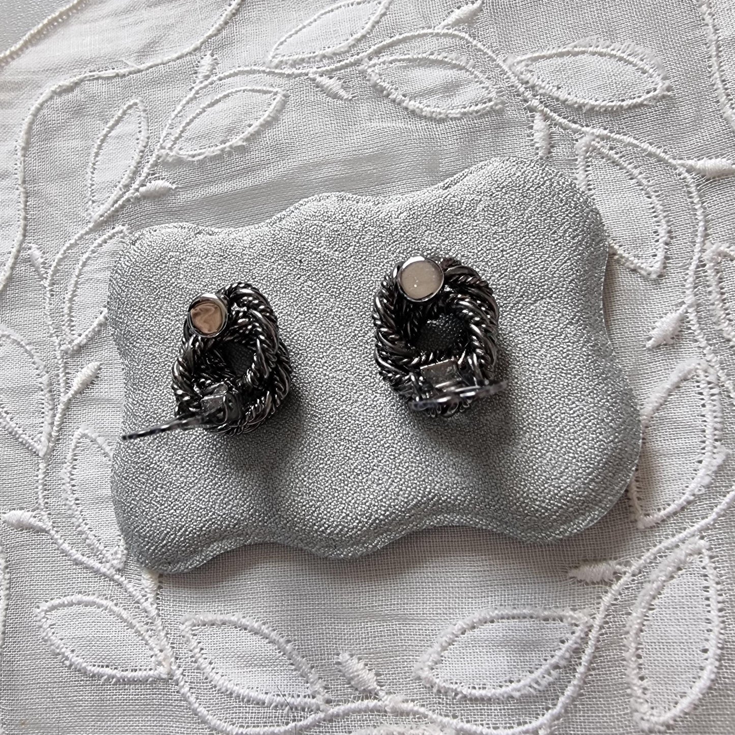 Clip on - Gunmetal Plaited Wire Knot Earrings