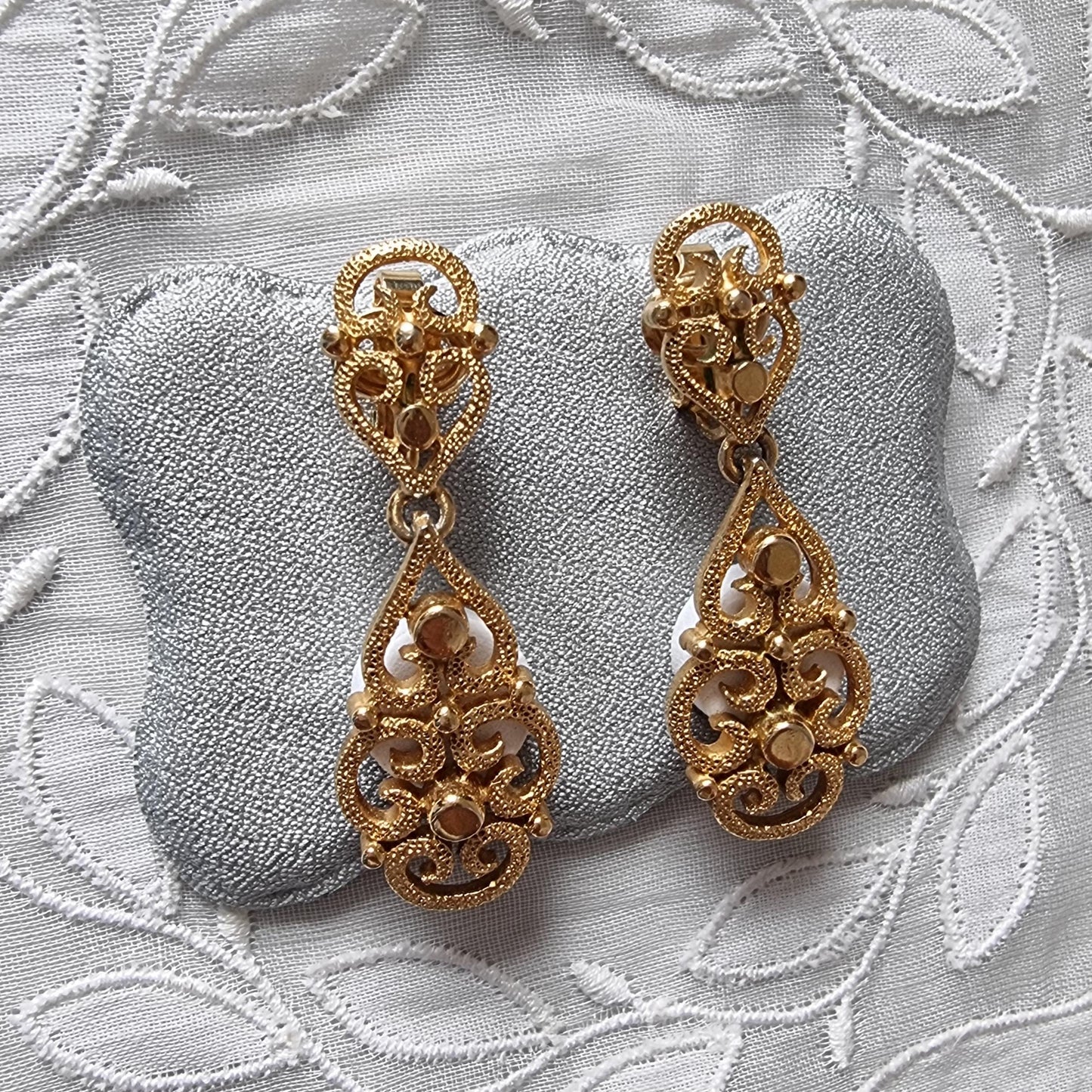 Clip on - Trifari Gold Filigree Drop Clip on Earrings