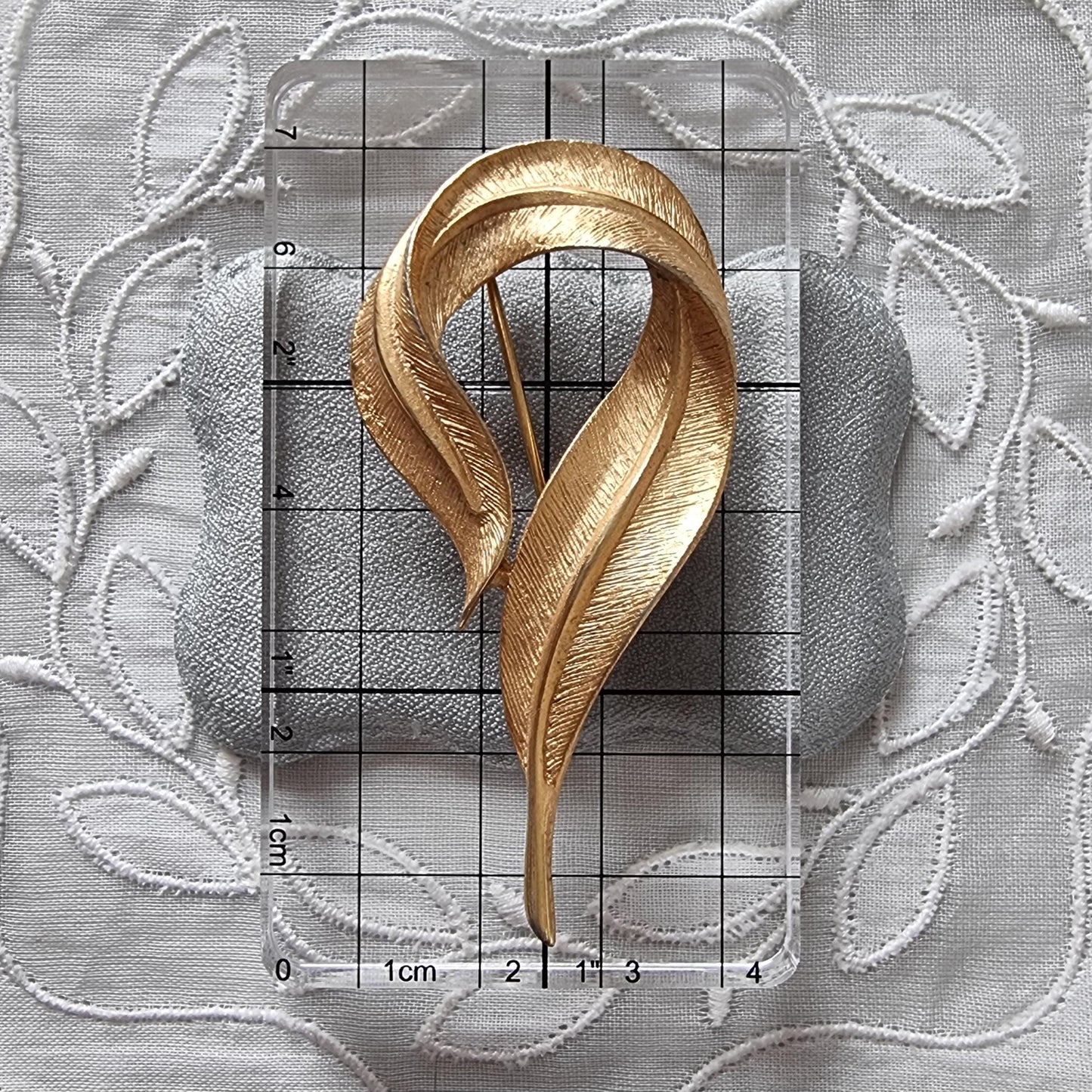 Brooch - Sarah Coventry Gold Feather Brooch