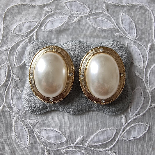 Clip on - Gold Oval Pearl and Crystals Clip on Earrings