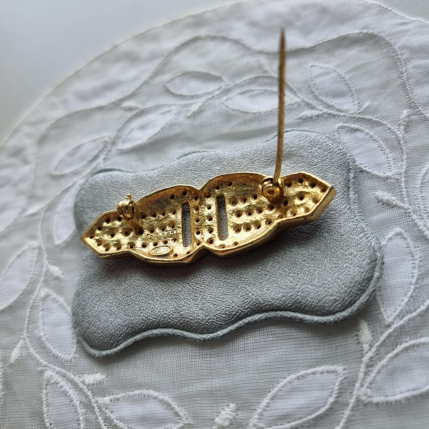 Brooch - Sphinx Gold Crystal Buckle Brooch